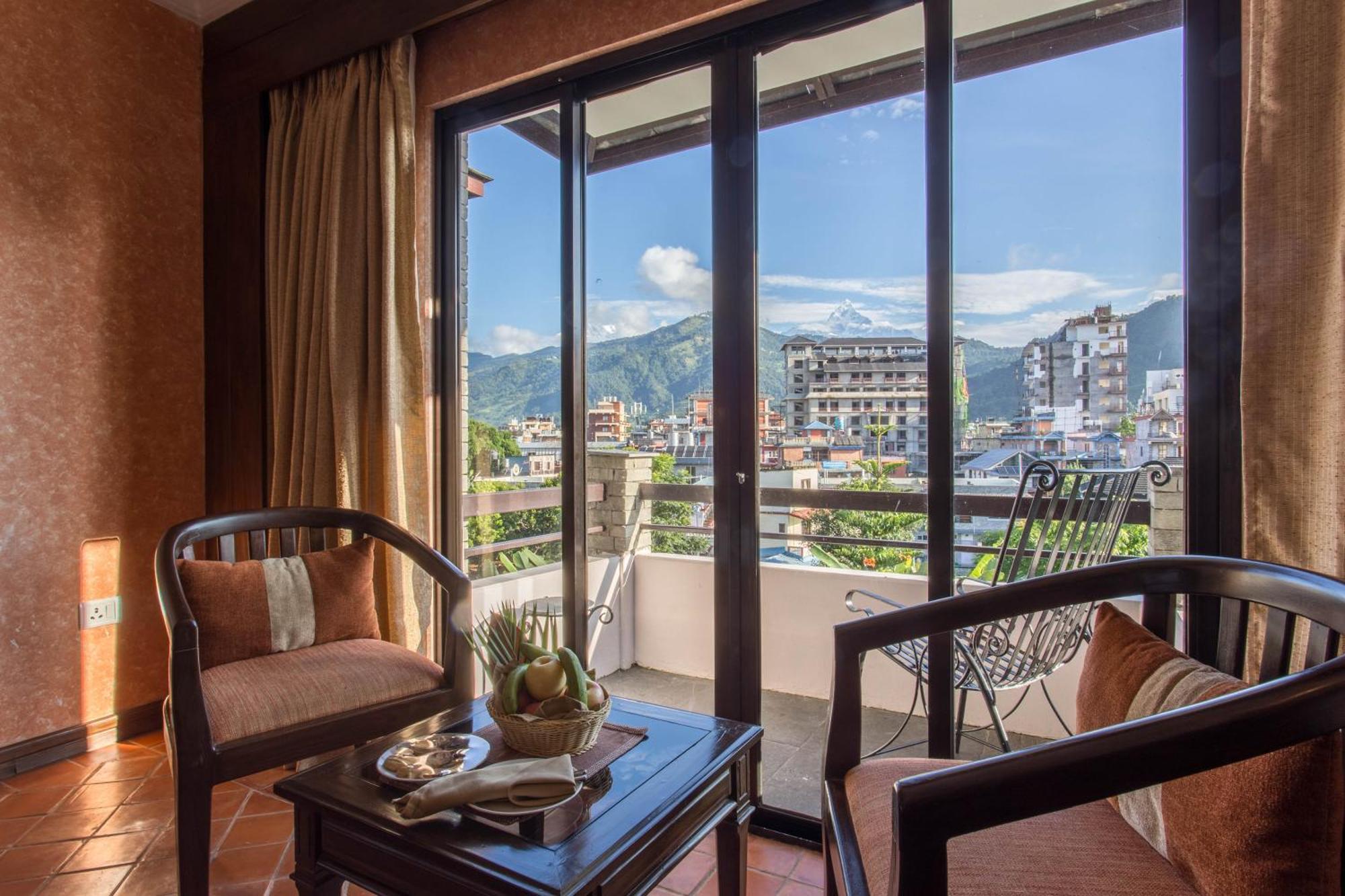 Hotel Barahi Pokhara Eksteriør bilde