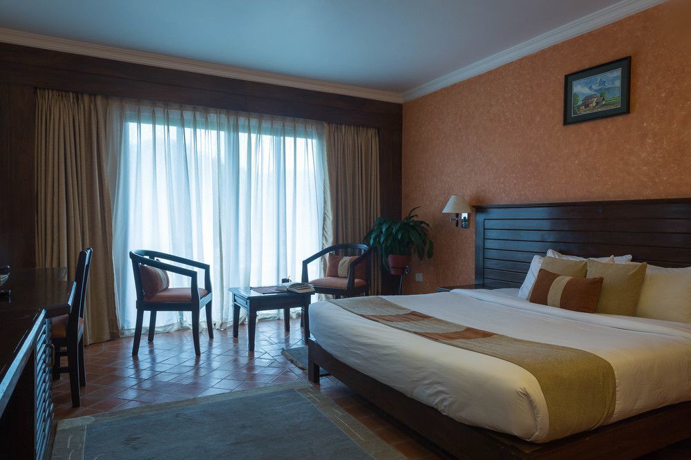 Hotel Barahi Pokhara Eksteriør bilde