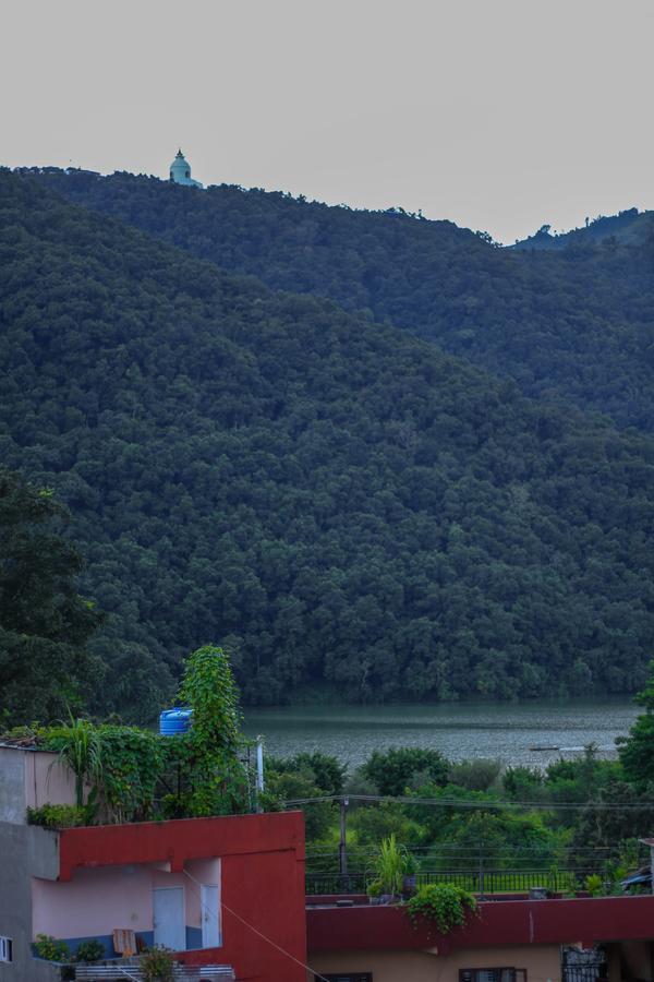 Hotel Barahi Pokhara Eksteriør bilde